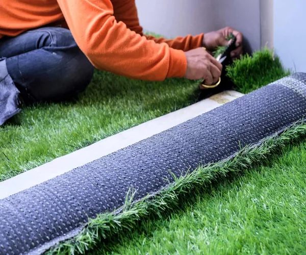 Lay Artificial Turf Grass