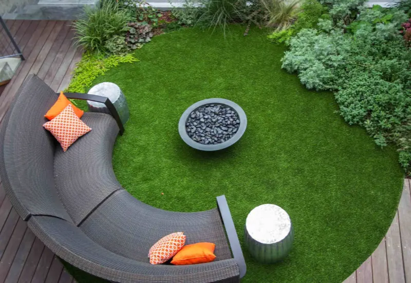 How to Choose the Best Artificial Grass for Your Dubai Home