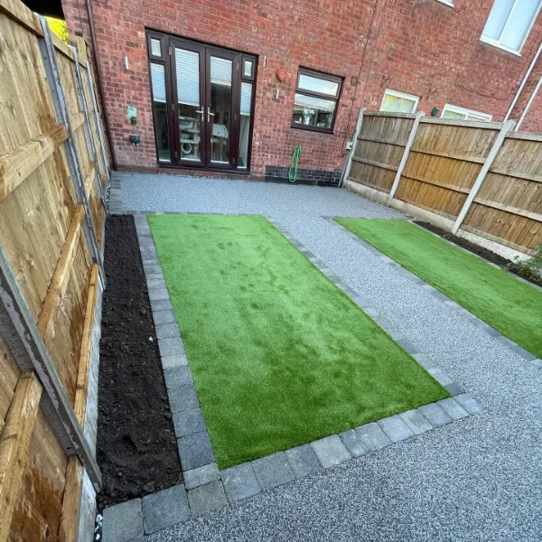 artificial grass garden installation dubai
