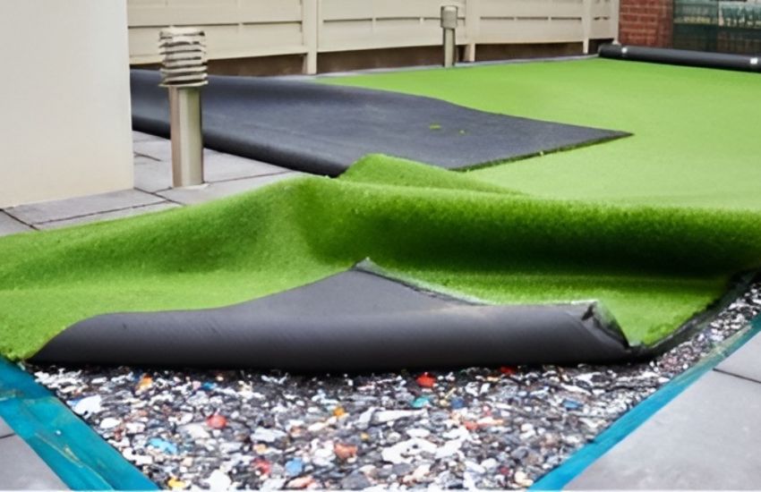 installing artificial grass Padding