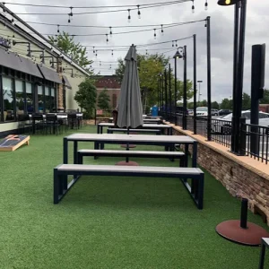 Outdoor Dining Areas With Artificial grass