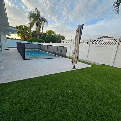 artificial grass dubai marina pool
