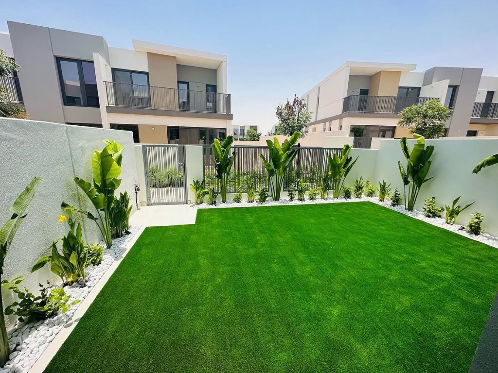 Artificial Grass Installation in Al Quoz Villa Garden (2)