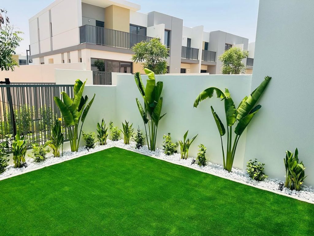 Artificial Grass Installation in Al Quoz Villa Garden (3)