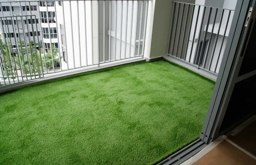 install artificial grass on a balcony